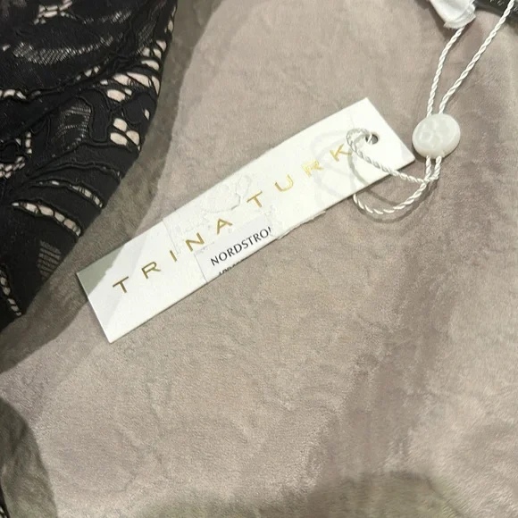 Trina Turk gorgeous  embroidery coat new with tags.  Can be worn as a dress. - Picture 5 of 10